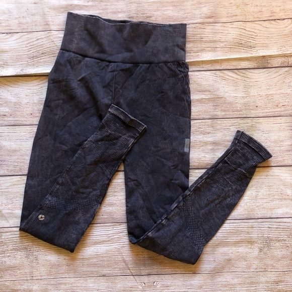 Avocado Leggings 🎉 - Picture 1 of 14